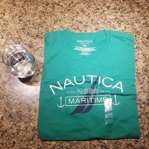 💎 brand new! Nautica tee shirt